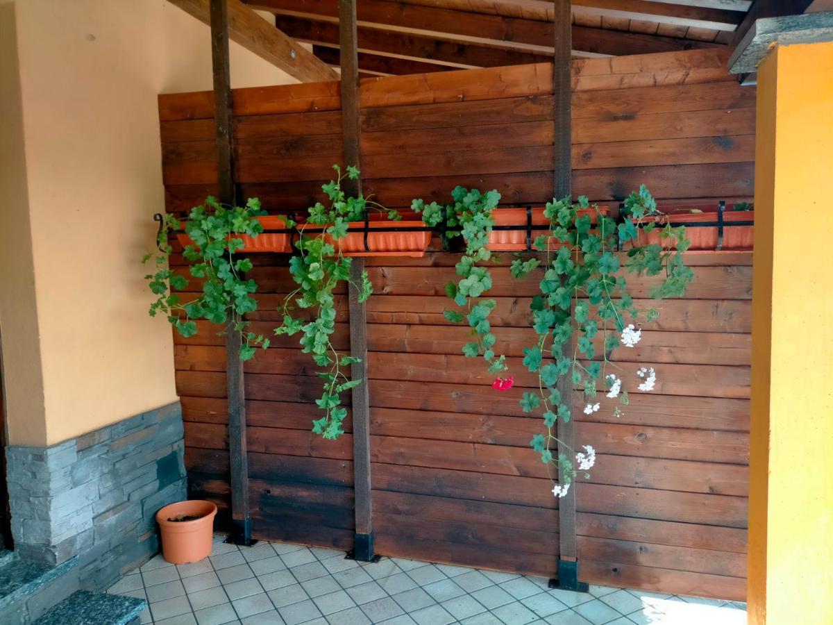Ca' Dal Matt Hotel Borgo Ticino Kültér fotó